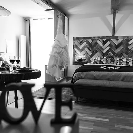 La De L'etoile דירה *